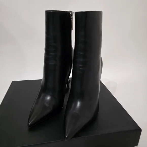 Saint Laurent Opyum Black Calfskin Ankle Boots Gold Heel Women’s Size 40 - Picture 4 of 14